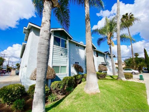 2230 Monroe Ave, San Diego, CA 92116-4146