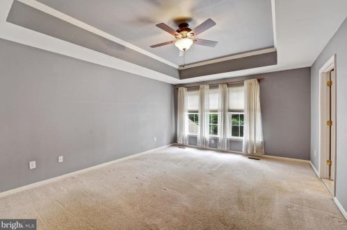 296 Cherry Ln, Kennett Sq PA  19348-4709 exterior