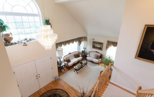 4 Arborvitae Ln, Miller Place NY  11764-3021 exterior