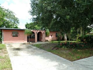 6009 Harwood Ave, Orlando, FL 32835-1117