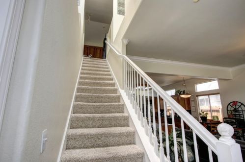 8675 Tennis Club Ct, Elk Grove CA  95624-3291 exterior