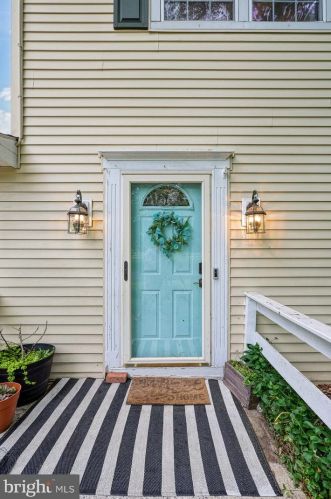 12 Junction Rd, Siddonsburg, PA 17019-9432