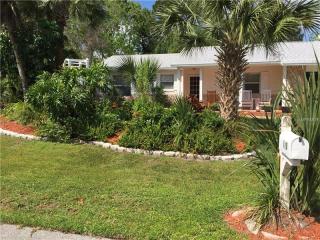 118 Lake Ada Cir, Sanford, FL 32773-5658