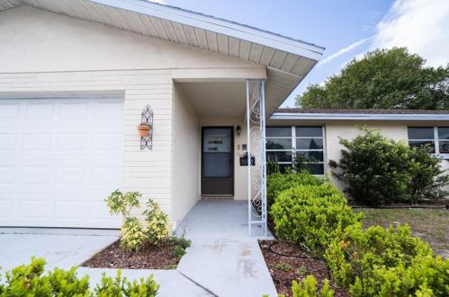 7714 Jasmine Blvd, Port Richey, FL 34668-3283