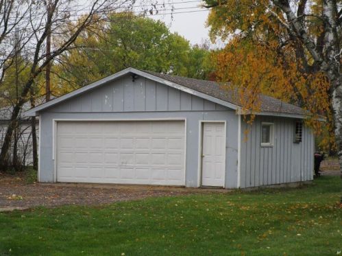 303 10th St, Cameron WI  54822-4420 exterior