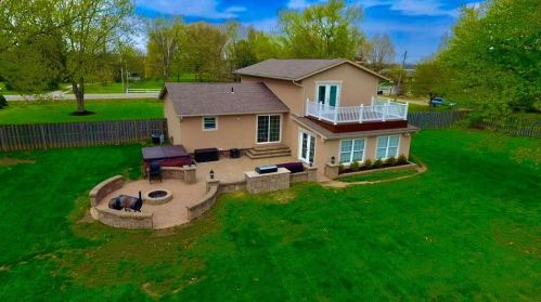 9439 Alkire Rd, Darbydale, OH 43123-9769