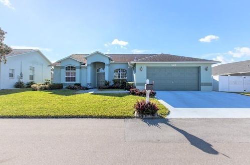 7732 Roycroft Dr, New Port Richey, FL 34654-5884