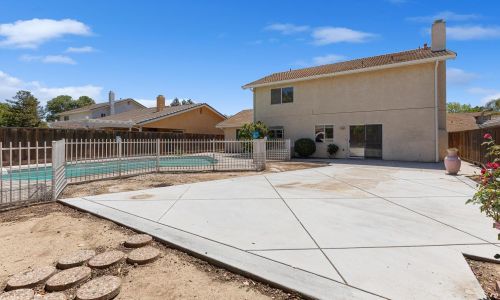 1026 Acaciawood Ct, Los Banos CA  93635-2937 exterior