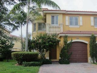 9043 18th St, Hollywood FL  33025-7618 exterior