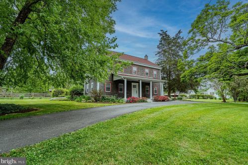 6284 Limeport Pike, Coopersburg, PA 18036-9493