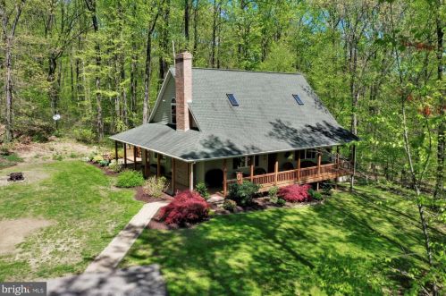 185 Sousley Rd, Krumsville, PA 19534-9447