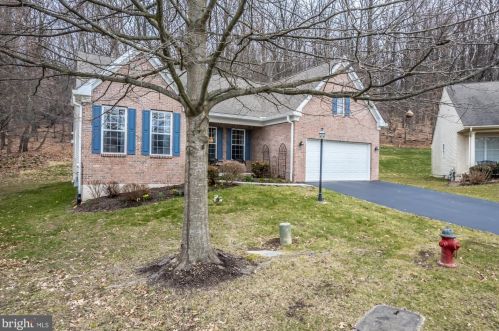 4505 Iron Master Trl, Downingtown, PA 19335-1499