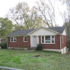 317 Avon St, Lawrenceburg, TN 38464-2101