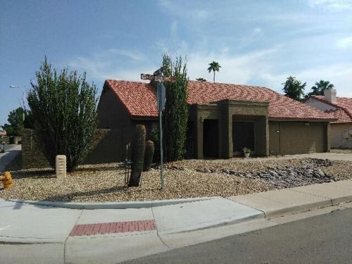 5751 Geronimo St, Chandler, AZ 85226-4445