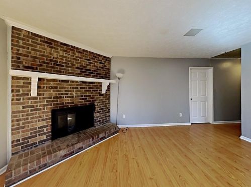 4993 Mountain Springs Way, Stone Mountain GA  30083-3583 exterior