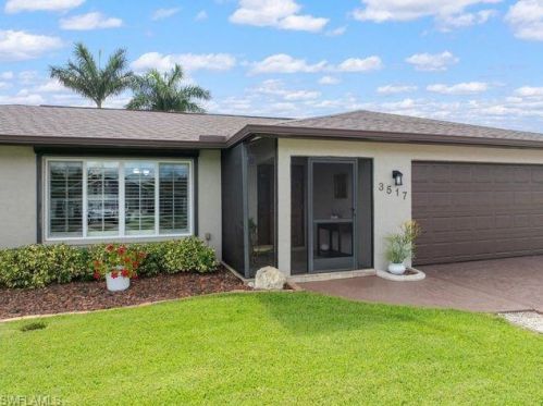 3517 4th Pl, Cape Coral, FL 33904-4875