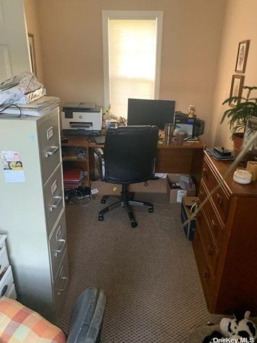 1233 5th St, Babylon NY  11704-4535 exterior