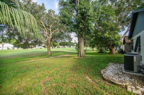 6090 Sandpipers Dr, Lakeland, FL 33809-2300