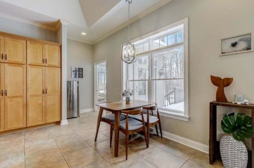 1947 Southwood Trl, West Bend WI  53090-8971 exterior