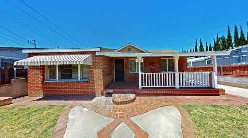 1336 Peach Ave, El Cajon, CA 92021-5868