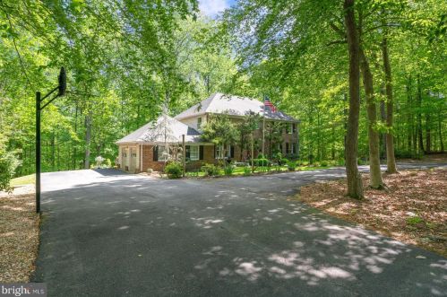 4800 Occoquan Overlook, Woodbridge, VA 22192-6115