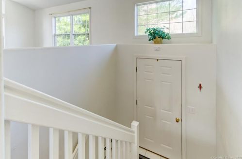 159 Azalea Dr, Groton CT  06340-4126 exterior