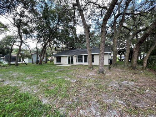 3336 Greendale Ave, Deltona FL  32738-1202 exterior