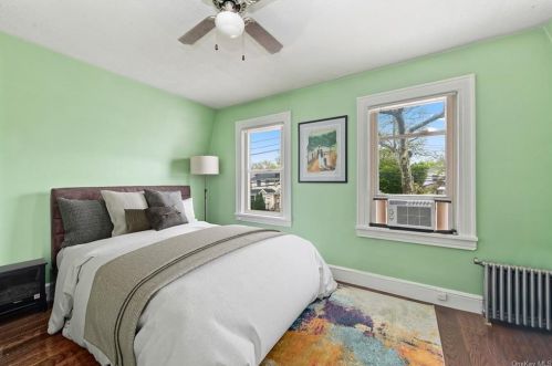 221-13 91st Rd, Jamaica NY  11421-2723 exterior