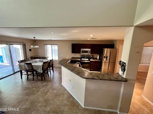 10412 Magnolia St, Tolleson AZ  85353-1263 exterior