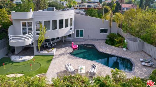 22733 De Kalb Dr, Calabasas CA  91302-4805 exterior