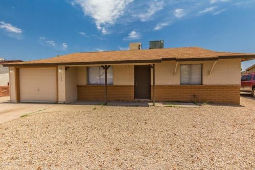 5525 68th Ave, Glendale, AZ 85303-5403