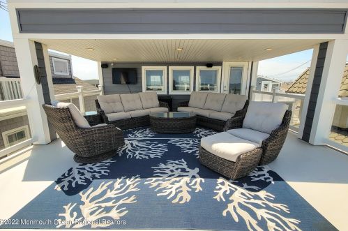 3006 Ocean Rd, Lavallette NJ  08735-1919 exterior