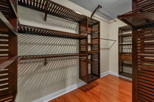 4220 Remington Park Ct, Lewisville TX  75028-3041 exterior