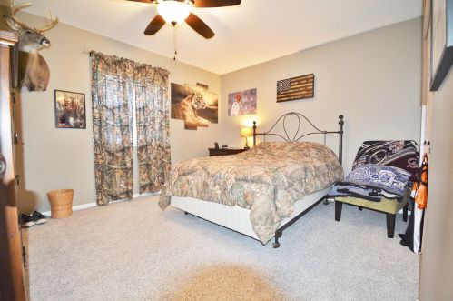 820 Chambord Cir, Marion OH  43302-6733 exterior