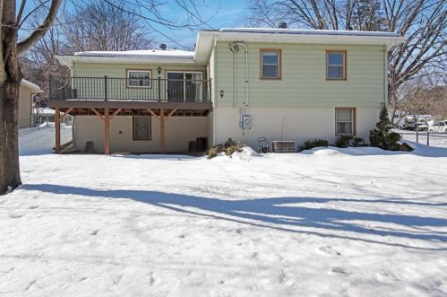 2329 16th St, Eau Claire, WI 54703-2640