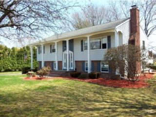 105 Stirrup Cir, Saint George, VT 05495-7339