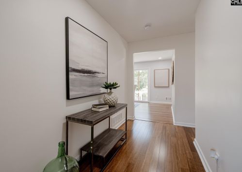 1712 Robin Crst Dr, Cayce-West Columbia SC  29169-5433 exterior