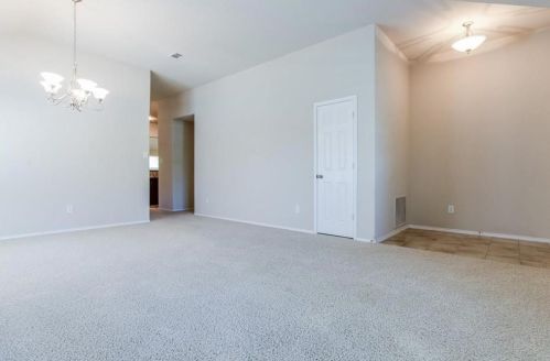 3404 Evening Wind Rd, Denton TX  76208-7671 exterior