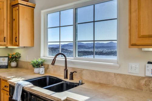 18640 Glenwood Rd, Middletown CA  95467-8246 exterior