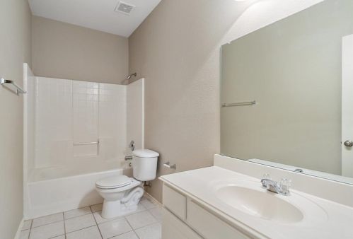 5804 Show Master Ln, Fort Worth TX  76179-2376 exterior