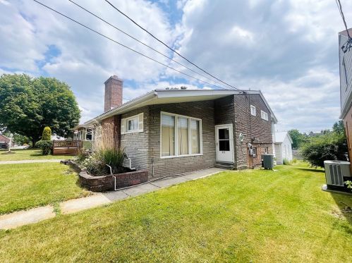 255 Sanner St, Somerset, PA 15501-2233