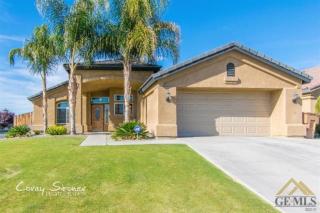 10234 Lanesborough Ave, Bakersfield, CA 93311-9825