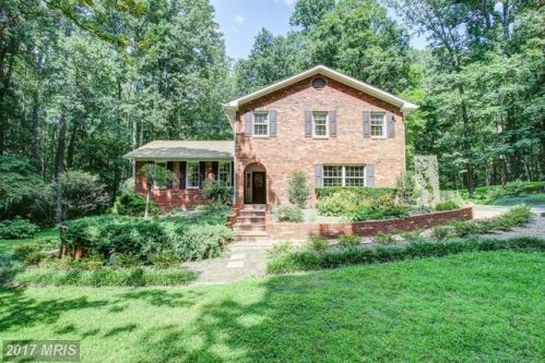 14225 Bristow Rd, Nokesville, VA 20181-3219