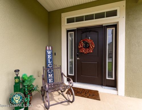 613 Hollow Glen Dr, Titusville FL  32780-3279 exterior