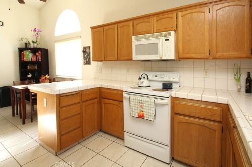 2473 Wapoma Ave, Fresno CA  93722-6855 exterior