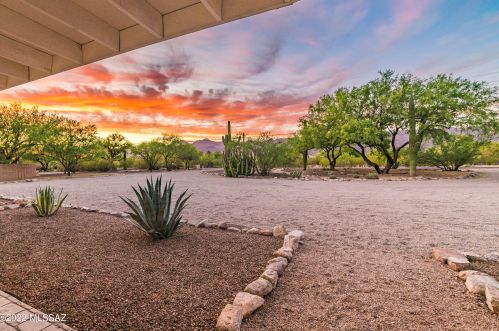 11602 Fort Lowell Rd, Tucson, AZ 85749-9761