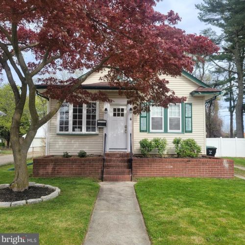 4 Malan Ave, Berlin Boro, NJ 08009-1159