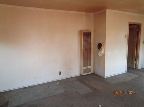 423 Hunter Ave, Oakland CA  94603-2135 exterior