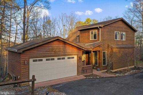 650 Toboggan Hill Trl, Hedgesville, WV 25427-7296