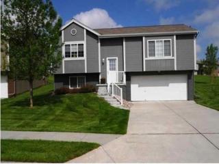 7422 77th Ave, Omaha NE  68128-3904 exterior